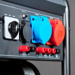 Бензиновый генератор FUBAG BS 7500 XD ES DUPLEX в Челябинске фото