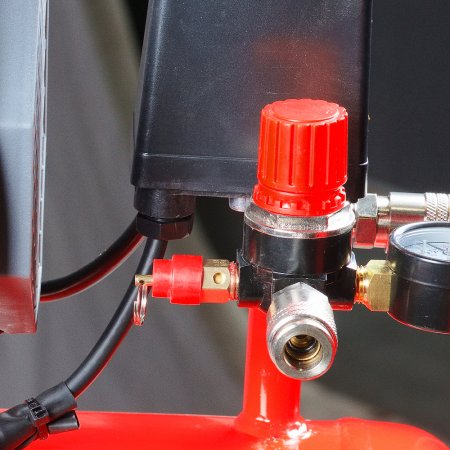 Компрессор безмасляный малошумный FUBAG Свободный Воздух (Free Air) 240/50/2.0 S в Челябинске фото