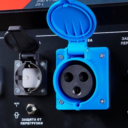 Бензиновый генератор с электростартером FUBAG PRG 6000 ES в Челябинске фото